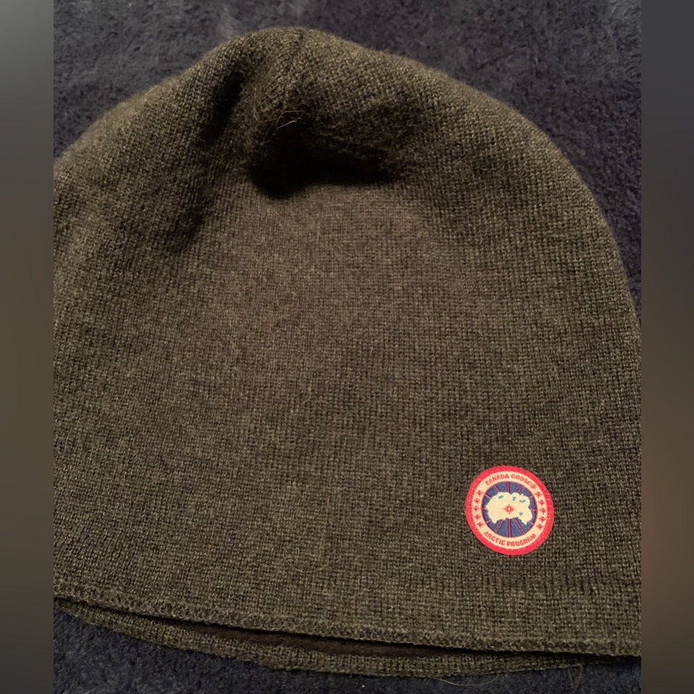Canada goose knit merino wool beanie